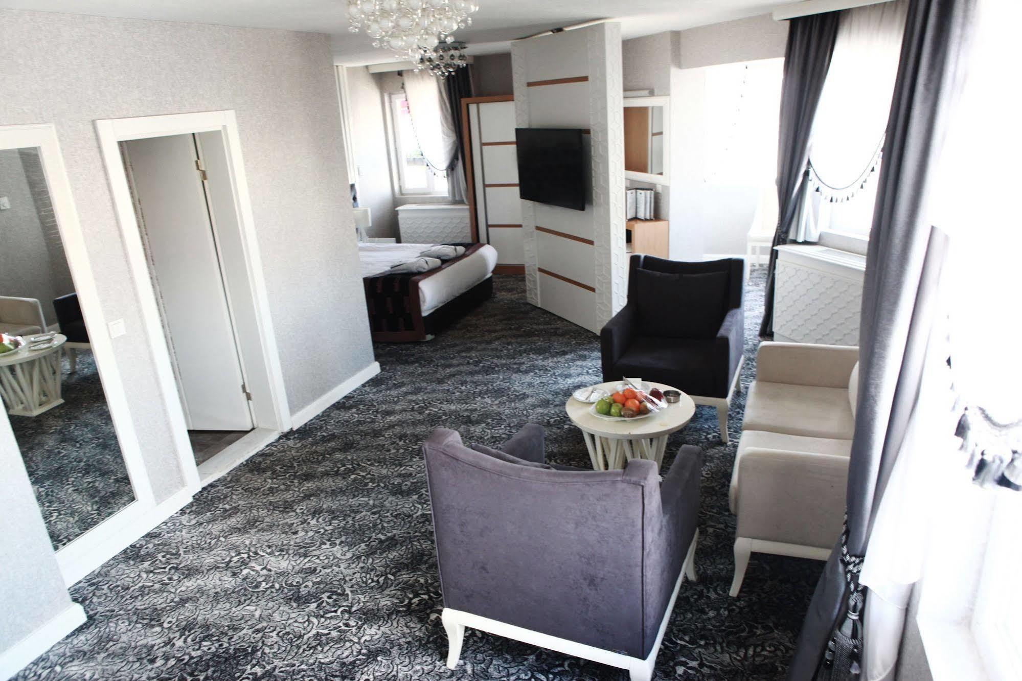 Manhattan Hotel อังการา ภายนอก รูปภาพ